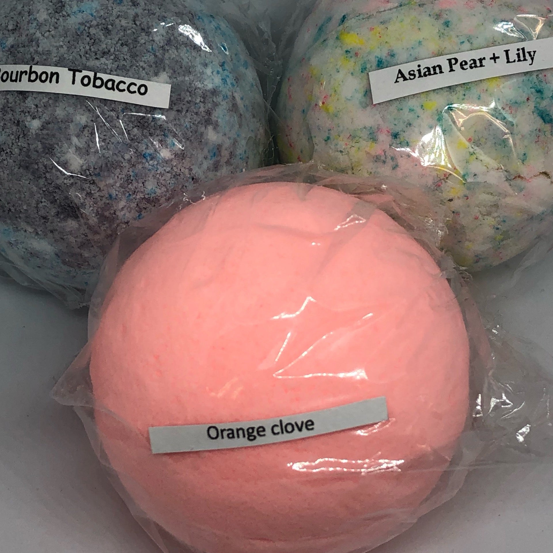 Large bath Bomb | Blissful Bubbles Boutique Ltd.